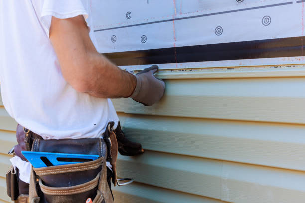 Best Siding Painting and Refinishing  in Crookston, MN